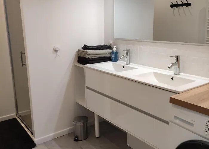 La Maison Du Moulin Pres Lascaux *